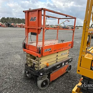 2018 JLG 1932R Scissor Lift