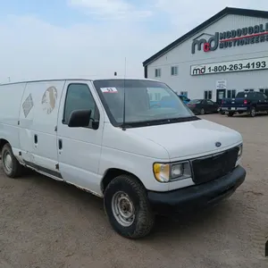 2001 Ford E150 Van
 UNRESERVED