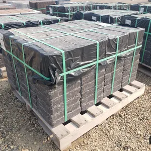 (1) Bundle of Roman Paver (8" x 10" x 2 3/8") Charcoal Colour Patio Stones
 UNRESERVED