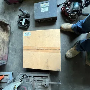 Semi Truck Steering Wheel
 UNRESERVED