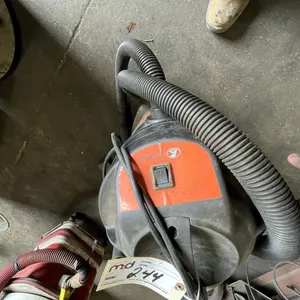 Vacuum Cleaner
 UNRESERVED