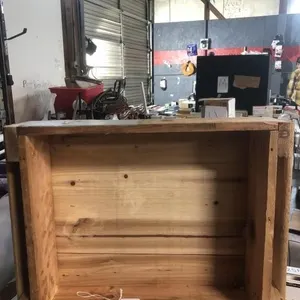 Wooden box approx 15x13x5 not including handles