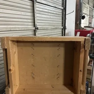 15x13.5x4 in (18in including handles length)