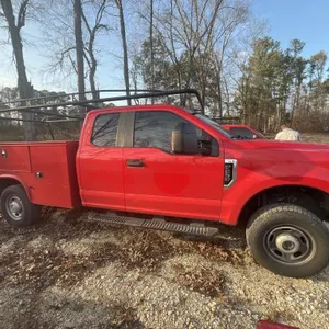 Ford f250 xl 2018 4x4 utility bed with rack