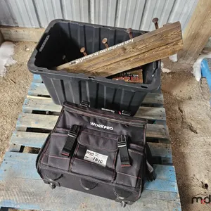 Home Décor & Tool Bag
 UNRESERVED