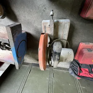 Chop Saw
 UNRESERVED