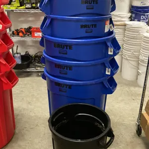 6 BLUE RUBBERMAID BRUTE GARBAGE CANS & SMALL BLACK GARBAGE CAN ON MOBILE DOLLY