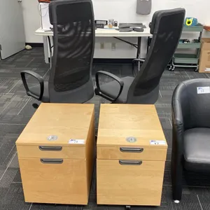 PAIR OF WOODEN MOBILE LOCKING PEDESTALS, 2 MOBILE OFFICE CHAIRS & PADDED OFFICE CHAIR