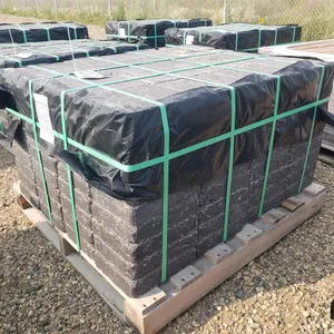 (1) Bundle of Roman Paver (8" x 10" x 2 3/8") Charcoal Colour Patio Stones
 UNRESERVED