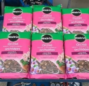 Miracle-Gro Orchid Potting Mix Coarse Blend 6X8.8L