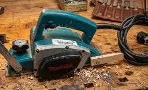 Makita Model N1923B Power Planer 120V 430W