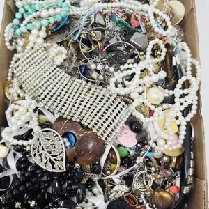 Large Assorted Jewellery Lot