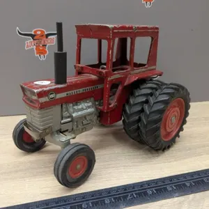 ERTL 1:16 Massey Ferguson 1150 Tractor.