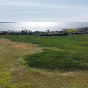 REAL ESTATE - RM of Grahamdale - Lake Front Quarter Section - NE 23-30-10 W1
