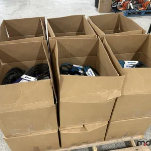 Pallet of Large Assortment of Belts 
 UNRESERVED