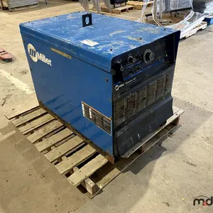Miller Dimension 452 Welder
 UNRESERVED