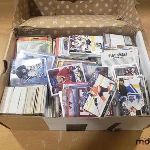 Box of Sports Cards
 UNRESERVED