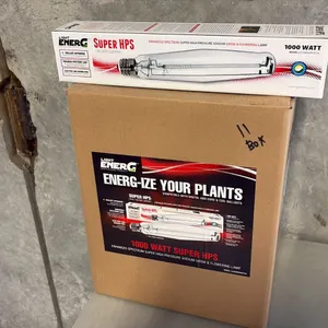 11 BOXES OF LIGHTENERG HORTICULTURAL PRODUCTS MDL:LE1000SHPS_ET25 GROW LIGHT BULBS 12PCS/CARTON