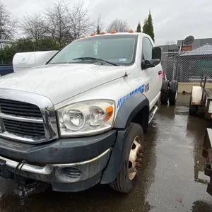 2008 DODGE RAM 5500 HEAVY DUTY, 2DR CAB & CHASSIS, WHITE, VIN 3D6WD76A48G216992,