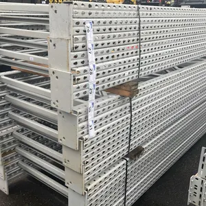 GREY INDUSTRIAL METAL PALLET RACKING 6 UPRIGHTS (12'L X 42"W) 20 CROSSBARS (8'L) & PALLET OF MESH