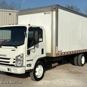2019 Isuzu NPR box truck