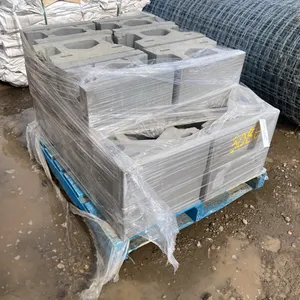 Pallet of Retaining Wall Blocks