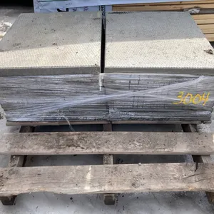 Pallet of approx. 16 Paving Stones
