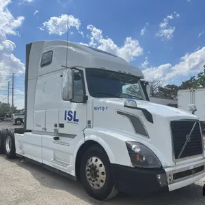 2017 Volvo VNL T/A Sleeper Semi Truck