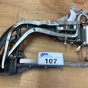 BENCH LEATHER SEWING MACHINE