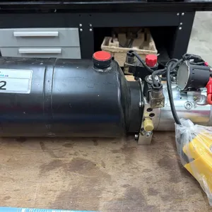 HYDRAULIC PUMP WITH REMOTE - 12 VOLTS, 210 AMPS, 2600 RPM