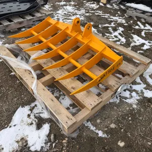 Caterpillar 303 Root Rake