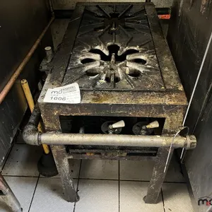 2-Burner Stove
 UNRESERVED