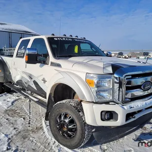 2011 Ford F450 Lariat Truck (Non-Runner)
 UNRESERVED