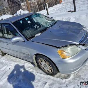 IMPOUND UNIT: 2002 Honda Civic LX Car
 UNRESERVED