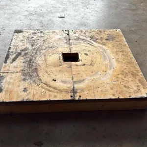 Lid (wax dipped, with square hole)