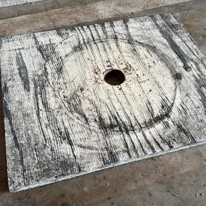 Painted plywood lid with round hole