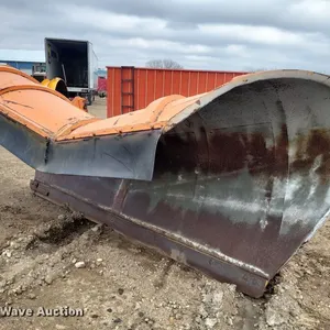 Monroe 164x60 snow plow