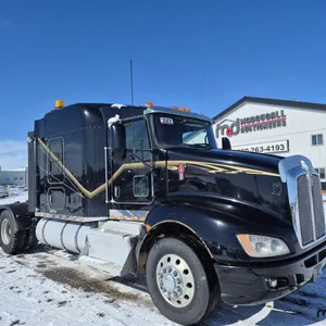 2016 Kenworth T660 T/A Semi Truck
 UNRESERVED