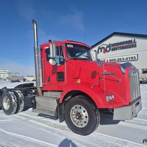 2011 Kenworth T800 T/A Semi Truck
 UNRESERVED
