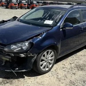 (CA) 2014 Volkswagen Jetta SportWagen TDI - Diesel