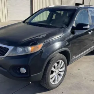 (CA) 2011 Kia Sorento