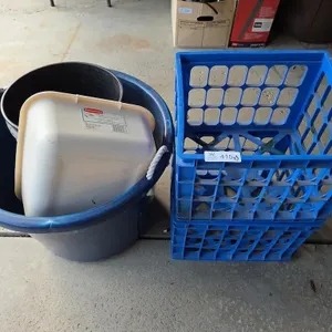 Tub, 5 Gal Buckets, 2 Crates