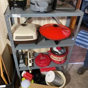 4 Tier Metal Shelf (No Contents)
