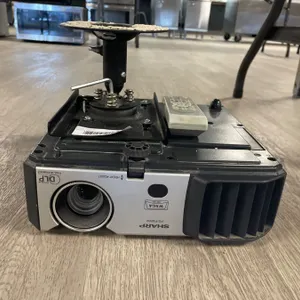 Sharp XR-10X Digital DLP Projector With Mount And Remote