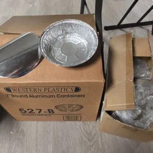 Western Plastics 7-Inch Round Aluminum Containers with lids Aprox 300
