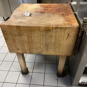 Butcher's Block (30"x30"x36")
 UNRESERVED