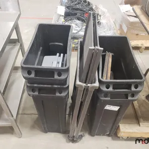 Garbage Cans & Pans
 UNRESERVED
