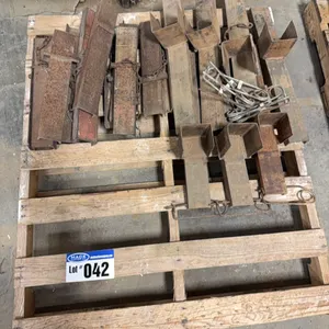 Pallet Lot; Deck Pins