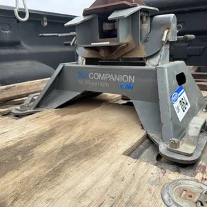 B&W Companion 25K 5th Wheel Hitch (Fits 2018-19 GMC HD Trucks)