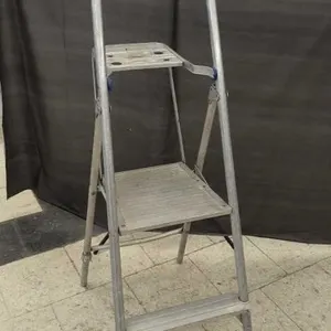 Painters Ladder. 51" Tall.